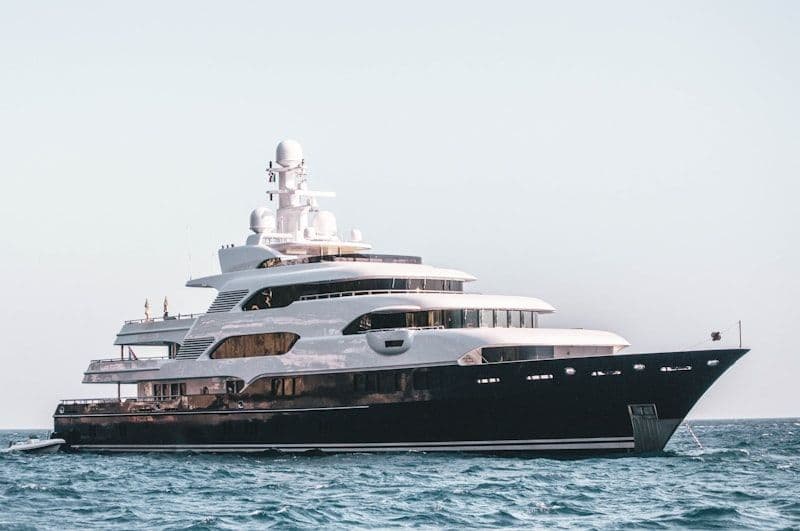 Lotus Mega Yacht